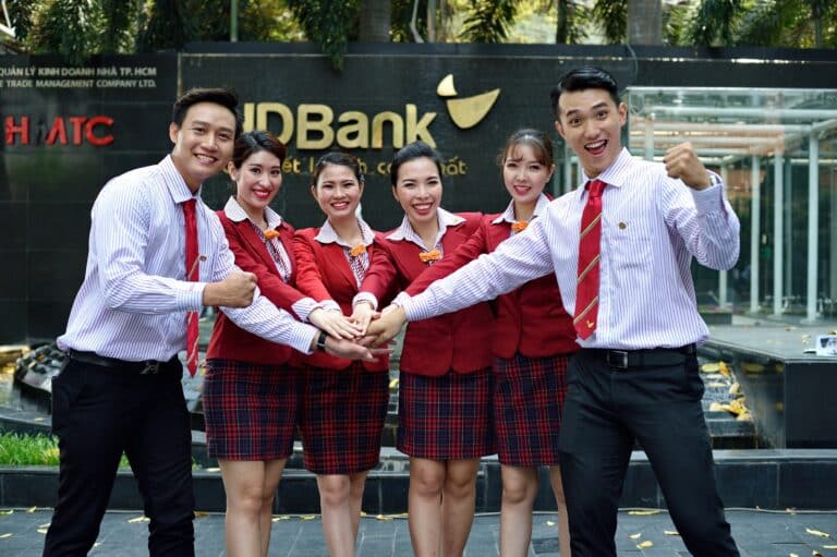 Cập nhật lương nhân viên HDBank mới nhất 2023