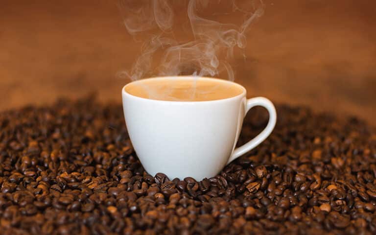 Caffeine là gì? Caffeine có tốt cho sức khỏe? Dùng bao nhiêu caffeine là đủ?