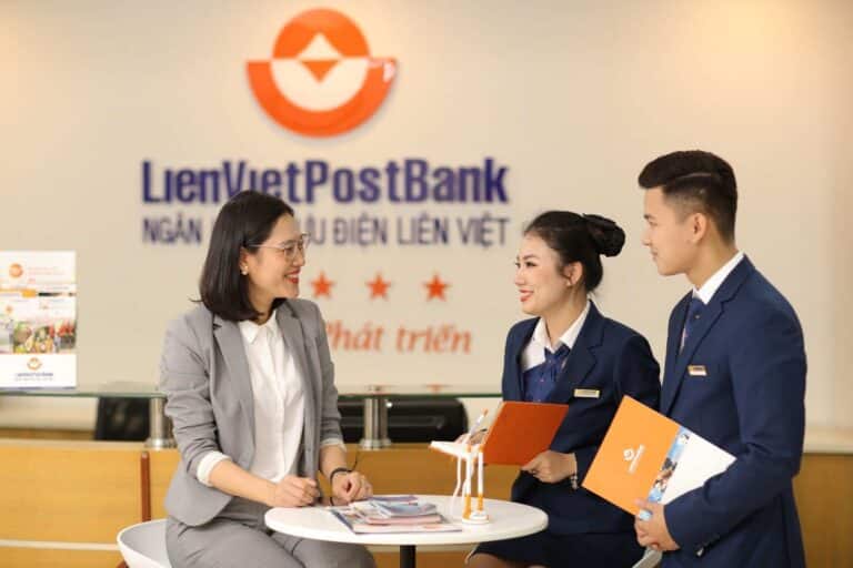 Dịch vụ khách hàng của LienVietPostBank Hotline 24/7