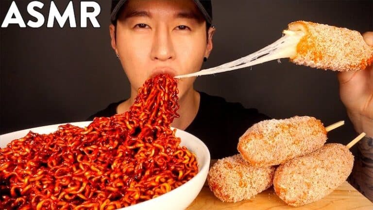 Mukbang ASMR là gì? Vì sao giới trẻ lại nghiện xem video Mukbang đến như thế?